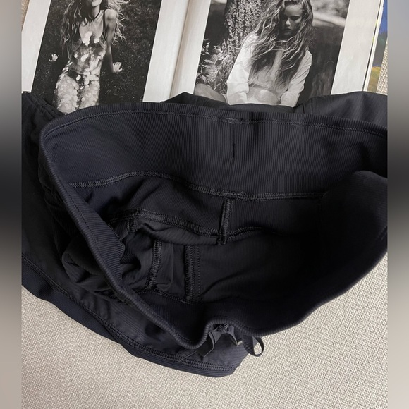 Lululemon Dance Studio Crop Pants Inseam 25” In Black Size 8 - Picture 13 of 16